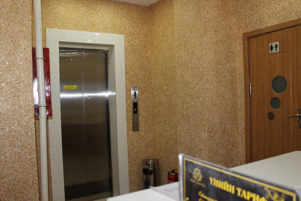 Toto Hotel Ulan Bator Exteriör bild
