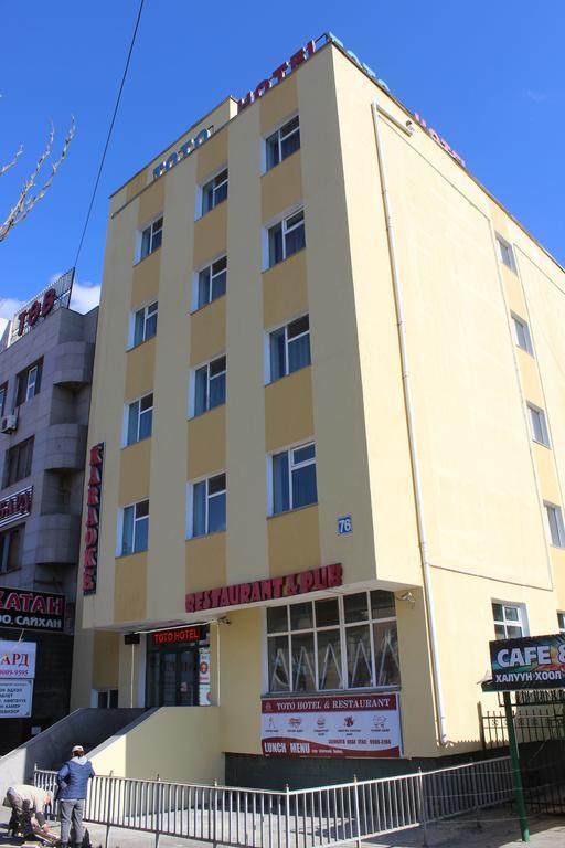 Toto Hotel Ulan Bator Exteriör bild